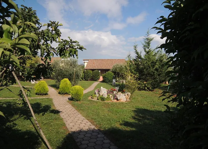 Melisa 5 Будинок відпочинку *